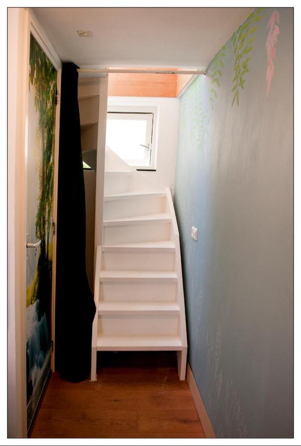 Private Guesthouse Bnb The Waterhouse Houseboat Άμστερνταμ Εξωτερικό φωτογραφία